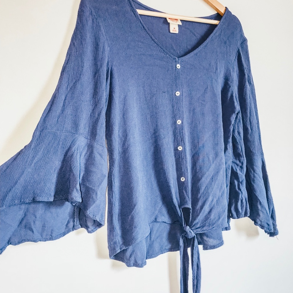 Bell sleeve top with tie at bottom